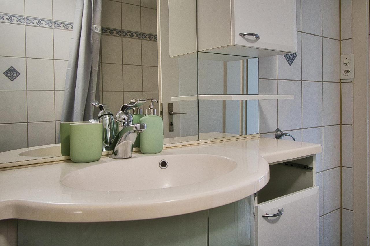 Cozy Apartment Close To Zurich Airport And City Oberglatt Esterno foto